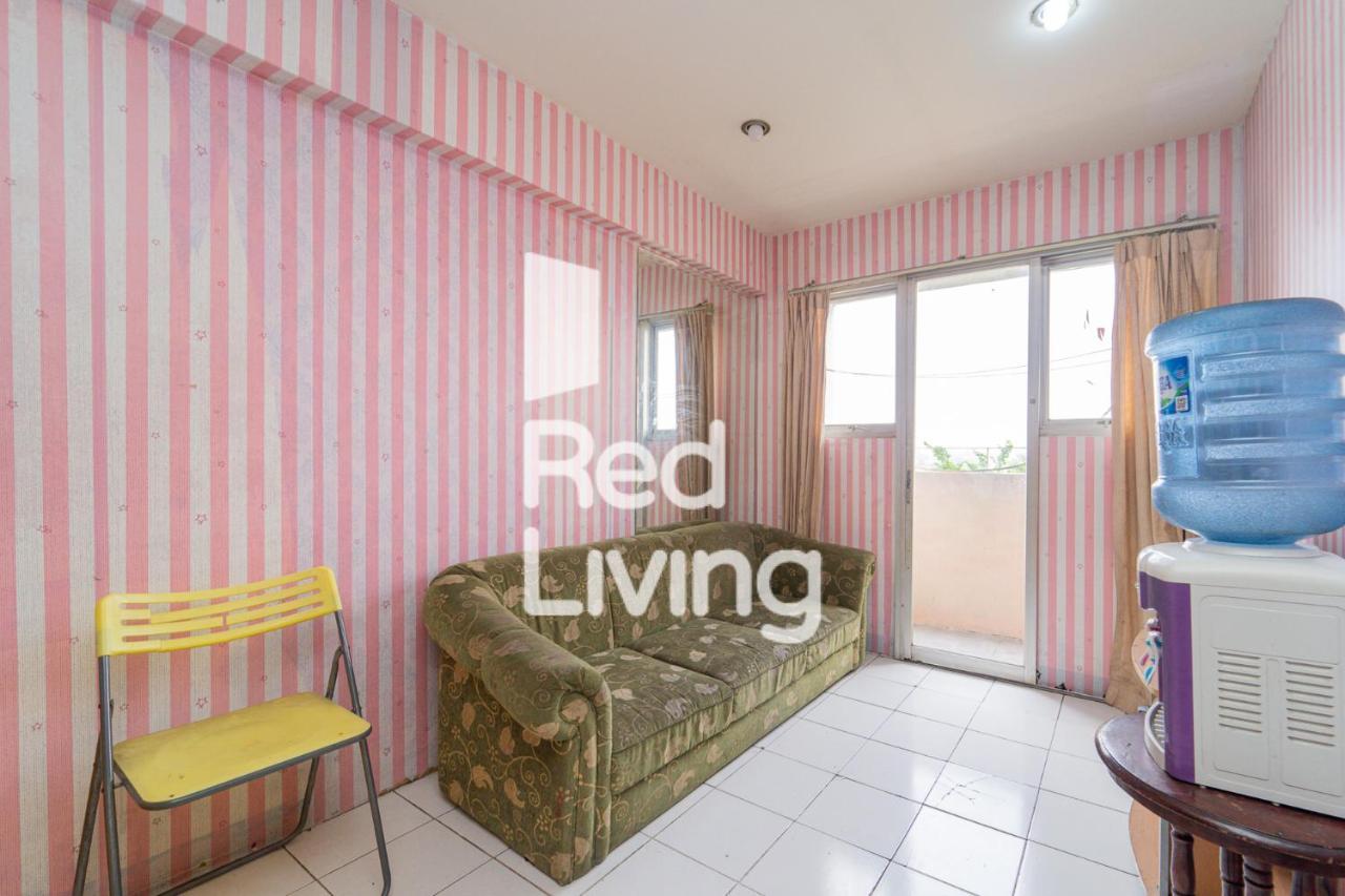 Apartemen Sentra Timur Residence - D Royal Property Tower Kuning Джакарта Екстериор снимка